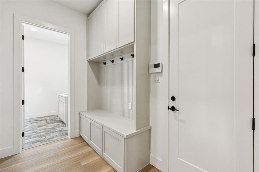 Furnished interior view inside a new home in , Waxahachie (Image 12). Furnished interior view inside a new home in , Waxahachie (Image 12).