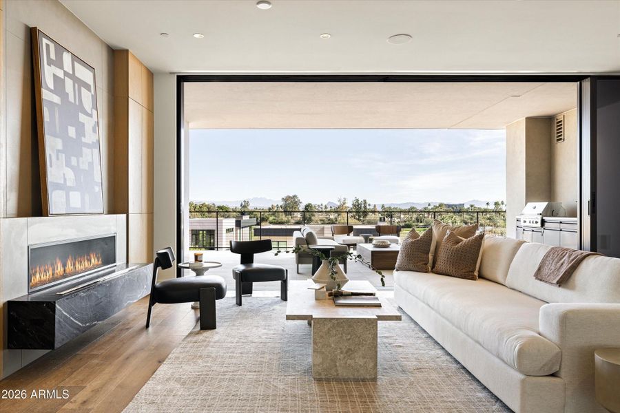 18-4849 N Camelback Rdg Dr a304, Scottsd