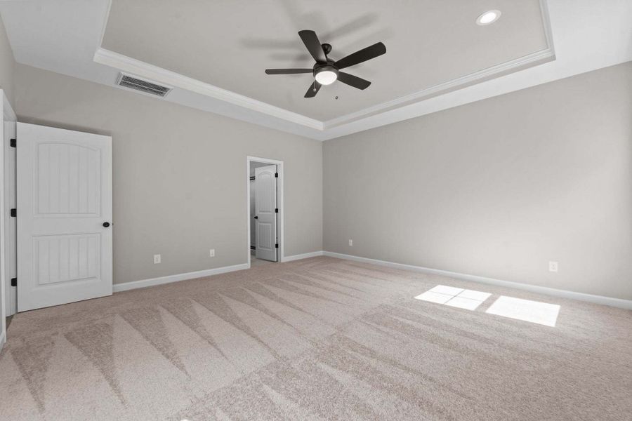 Representative unfurnished interior of a home built from the Weymouth by Caviness & Cates Communities in Bartlett Manor, Youngsville (Image 143).
