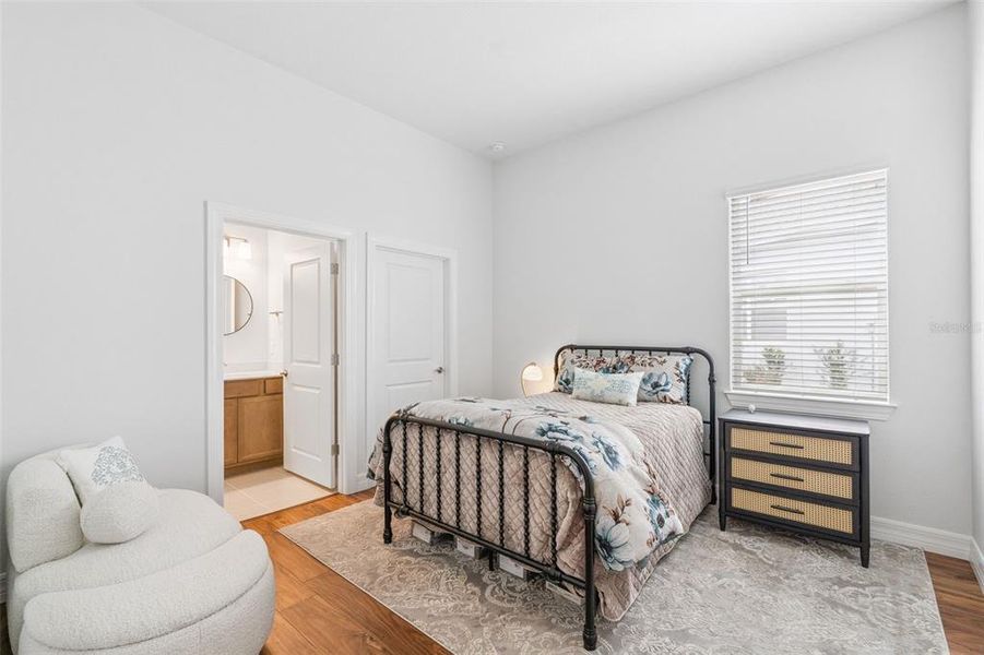 Furnished interior view inside a new home in Del Webb Minneola, Minneola (Image 7).