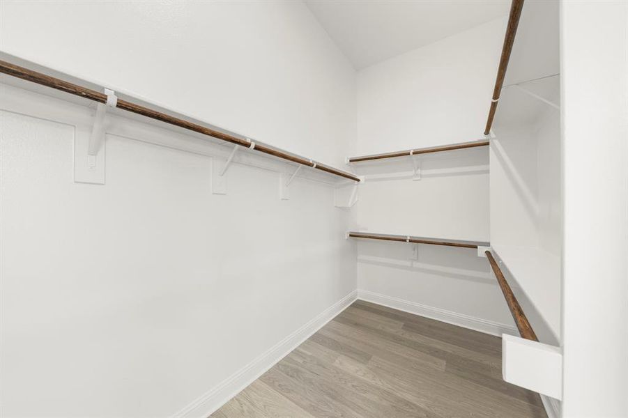 24. 801 Stoney - Closet 24. 801 Stoney - Closet