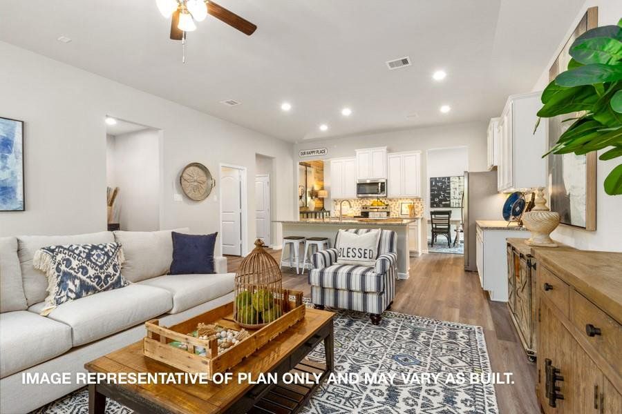 Furnished interior view inside a new home in River Ranch Estates, Mont Belvieu (Image 2).