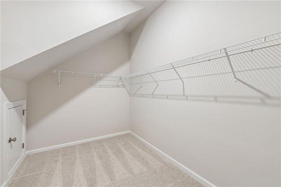 Spacious, unfurnished interior of a new home in Aberdeen, Hoschton (Image 38). Spacious, unfurnished interior of a new home in Aberdeen, Hoschton (Image 38).
