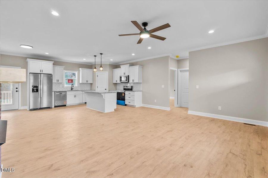 08-Kim 3302 Fox Glow-8