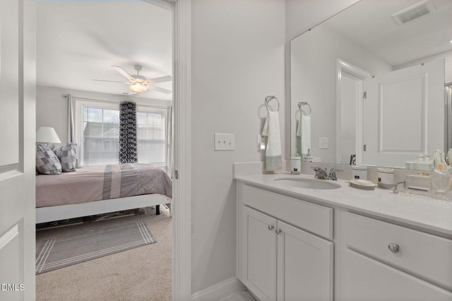 28-web-or-mls-DX3A0596