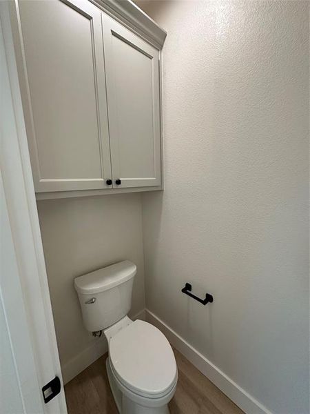 Furnished interior view inside a new home in , Abilene (Image 3).