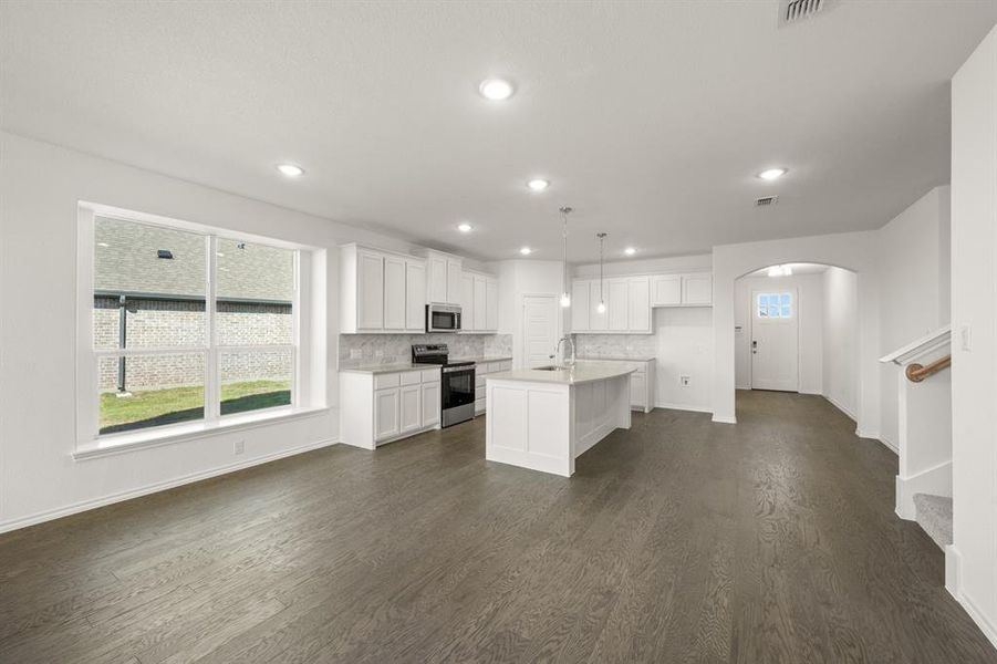 265 Coronado- Dining-1 265 Coronado- Dining-1