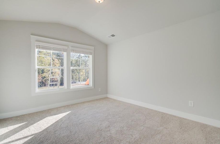 Spacious, unfurnished interior of a new home in Saddleridge, Senoia (Image 26).