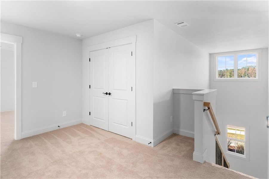 Spacious, unfurnished interior of a new home in , Greensboro (Image 33).