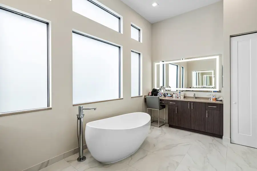 031-9212SilverMarshLane-BocaRaton-FL-334