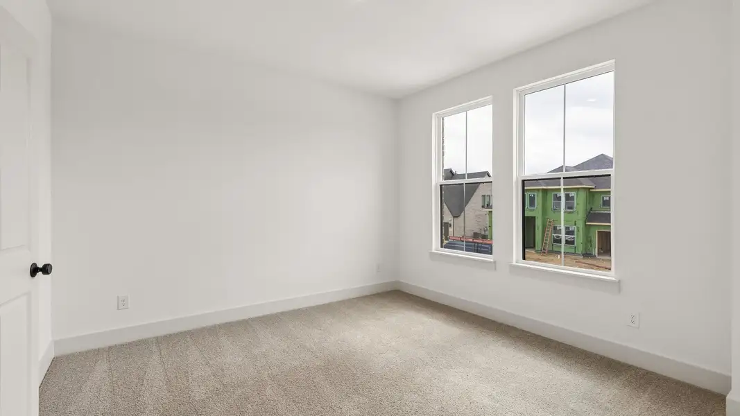 Representative unfurnished interior of a home built from the Colton by Southgate Homes in The Reserve at Watters, Allen (Image 34).