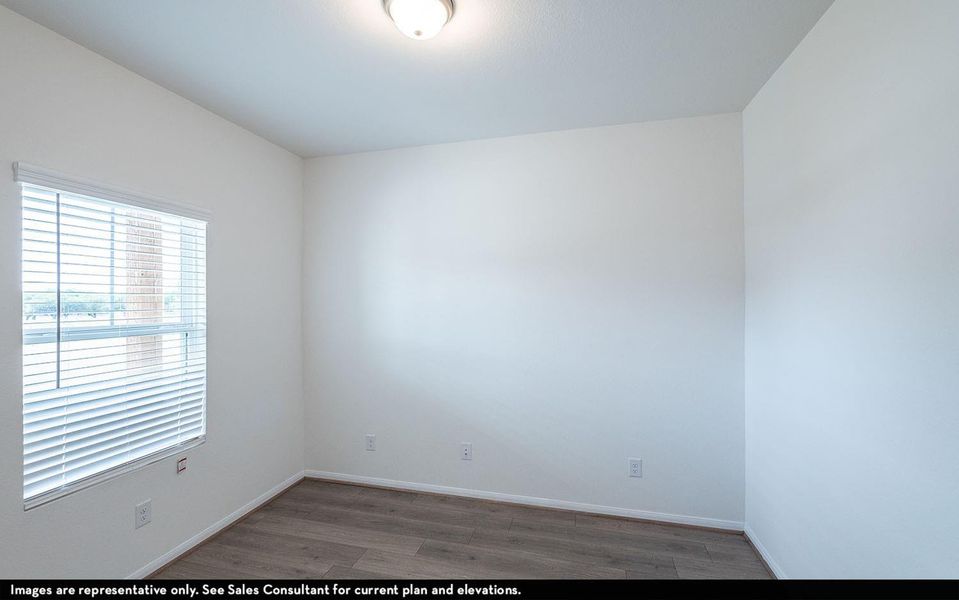 Spacious, unfurnished interior of a new home in Pecan Estates, Crosby (Image 7).