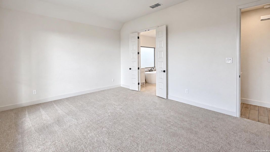 Spacious, unfurnished interior of a new home in Homestead, Schertz (Image 19). Spacious, unfurnished interior of a new home in Homestead, Schertz (Image 19).