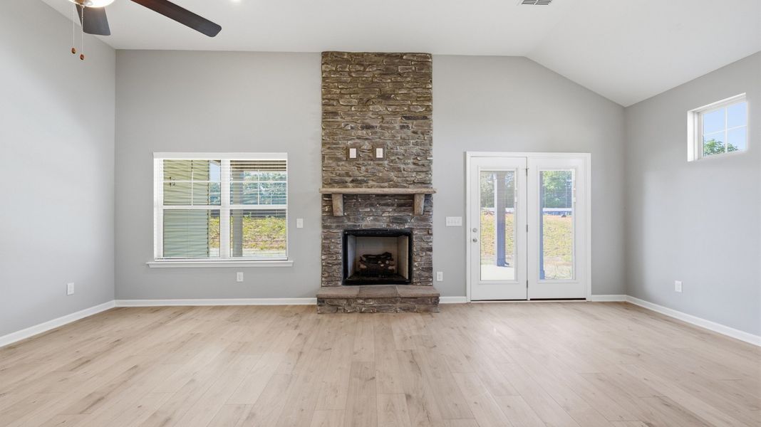 Spacious, unfurnished interior of a new home in Stillwater, Tullahoma (Image 21). Spacious, unfurnished interior of a new home in Stillwater, Tullahoma (Image 21).