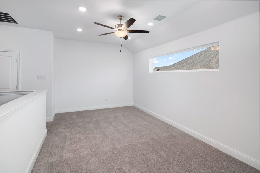 Spacious, unfurnished interior of a new home in Legacy Hills, Celina (Image 28).