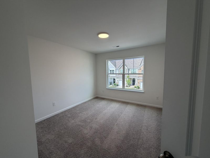 Spacious, unfurnished interior of a new home in Riverbrooke Townhomes, Simpsonville (Image 12).