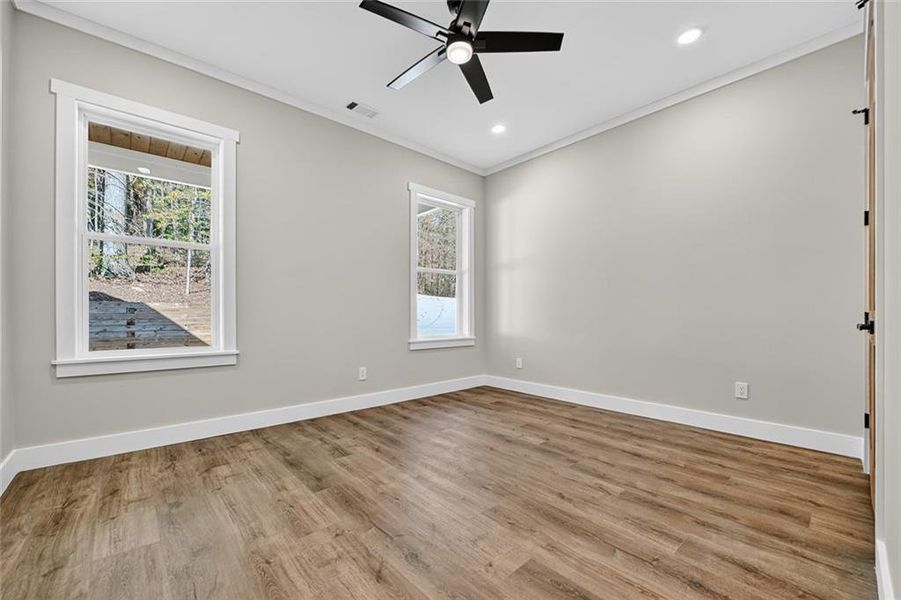 Spacious, unfurnished interior of a new home in , Ellijay (Image 21).