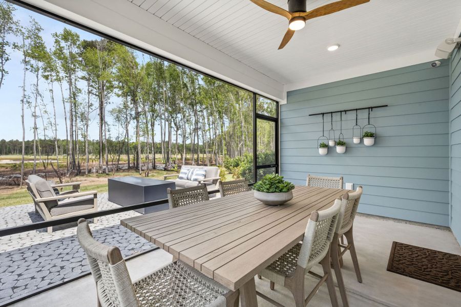 Representative exterior details of a home built from the Mainstay by Pulte Homes in Arbor Oaks, North Port (Image 3).
