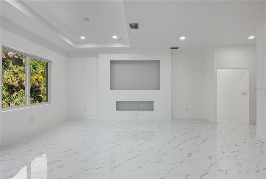 Spacious, unfurnished interior of a new home in , Punta Gorda (Image 57). Spacious, unfurnished interior of a new home in , Punta Gorda (Image 57).