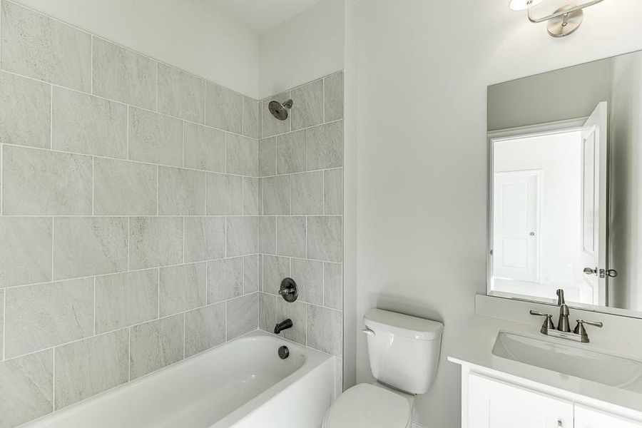 Furnished interior view inside a new home in , Buford (Image 15).