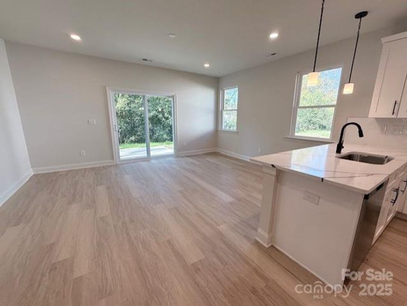 Spacious, unfurnished interior of a new home in , Gastonia (Image 36).