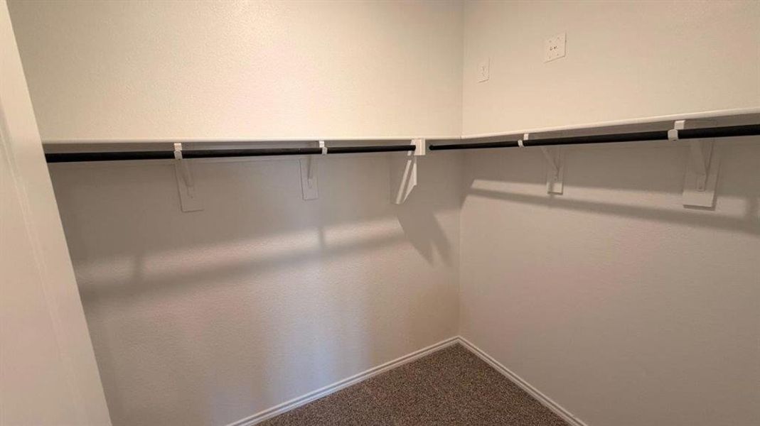 Spacious, unfurnished interior of a new home in Rosewood at Beltmill, Fort Worth (Image 9). Spacious, unfurnished interior of a new home in Rosewood at Beltmill, Fort Worth (Image 9).