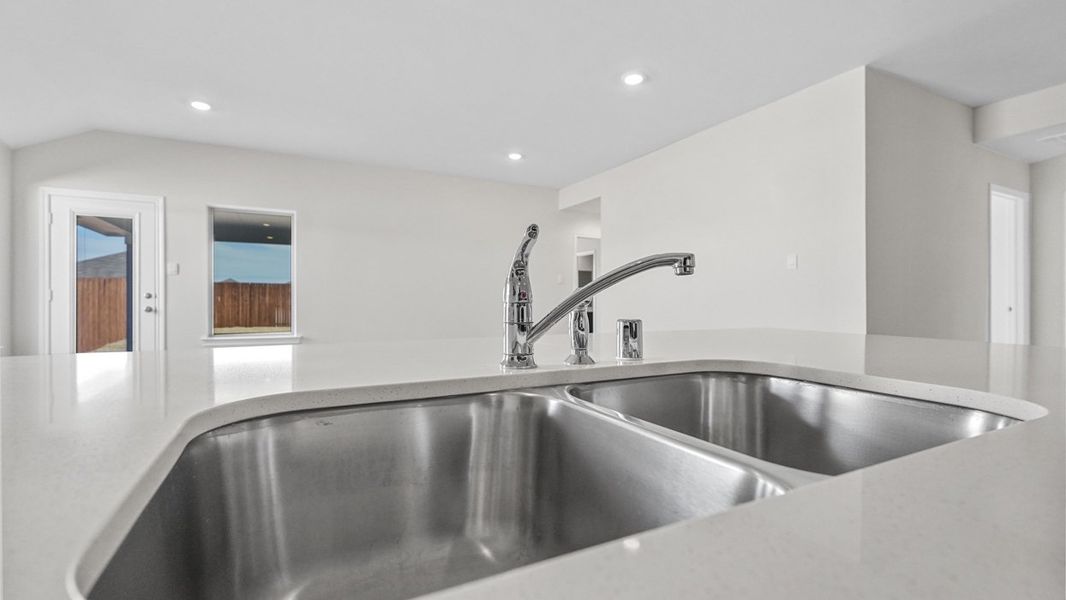 Representative furnished interior of a home built from the Lakeway by D.R. Horton in Blaire Lake, Tyler (Image 10). Representative furnished interior of a home built from the Lakeway by D.R. Horton in Blaire Lake, Tyler (Image 10).