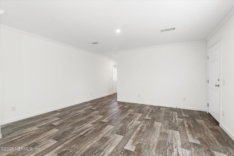 Spacious, unfurnished interior of a new home in , East Palatka (Image 21).