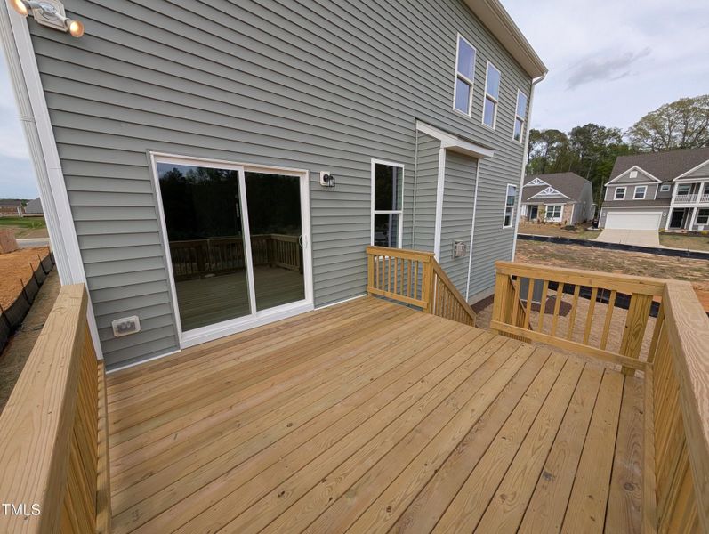 PXL_20250406_194619255