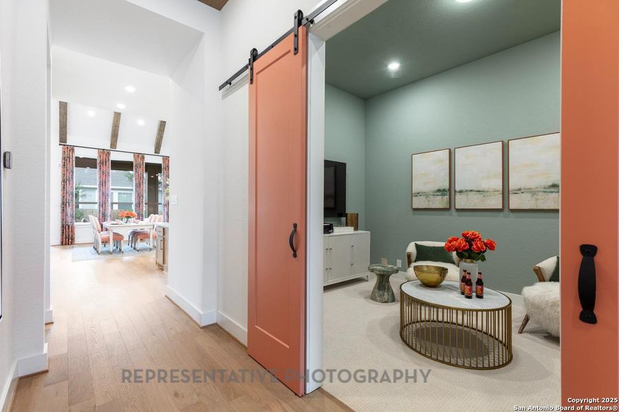 Image 41 of a home in Mont Blanc. Image 41 of a home in Mont Blanc.