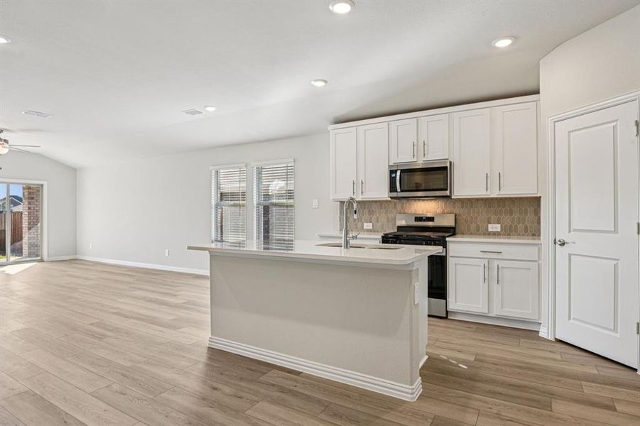 Photo is not of the actual home, but is an inspirational photo of builder’s model home and may depict options, furnishings, and/or decorator features that are not included.