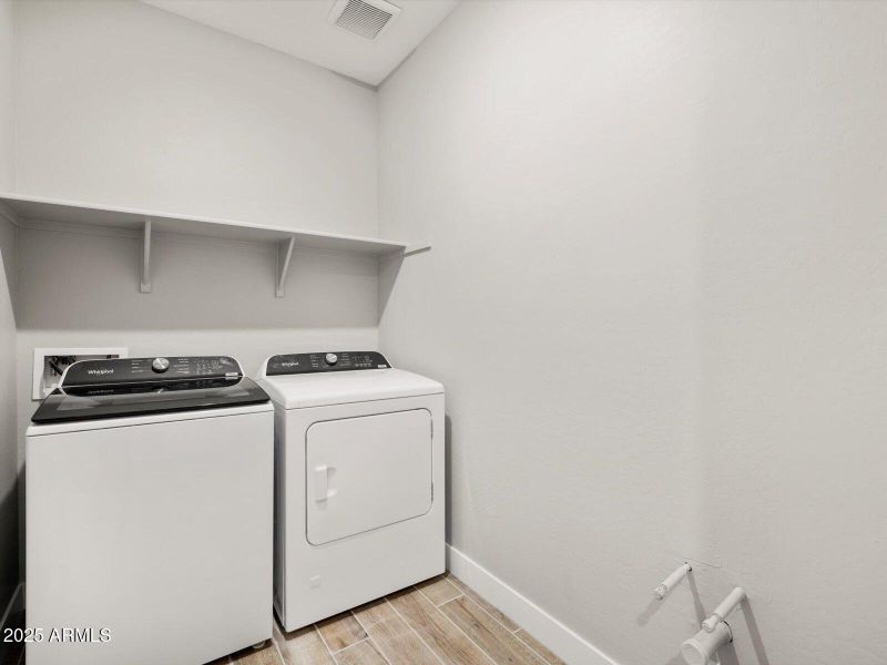 Included Washer & Dryer Included Washer & Dryer