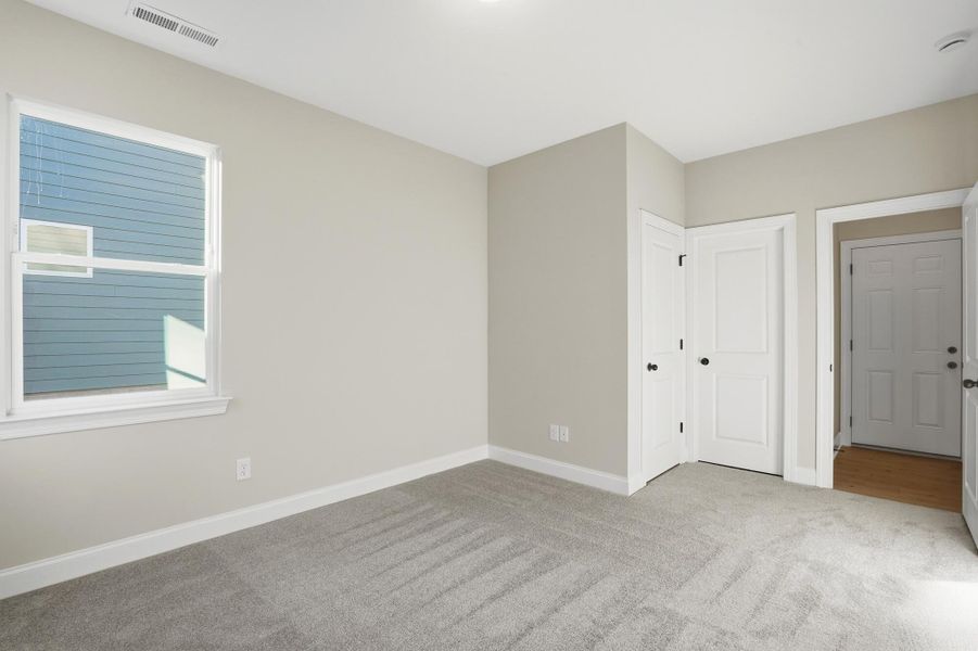 Spacious, unfurnished interior of a new home in Waterford Commons, Rock Hill (Image 36). Spacious, unfurnished interior of a new home in Waterford Commons, Rock Hill (Image 36).