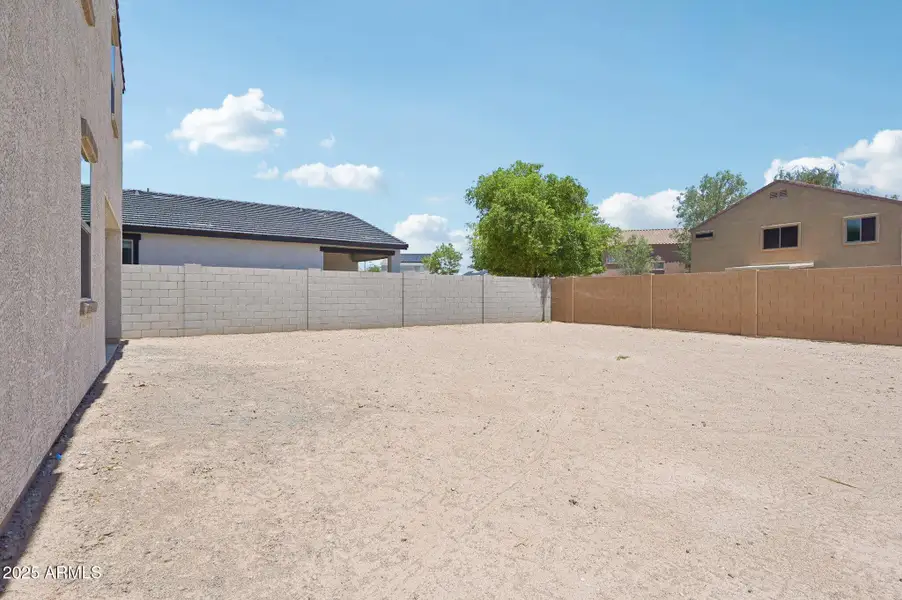 41-web-or-mls-S 240th Ln-1106-041 41-web-or-mls-S 240th Ln-1106-041
