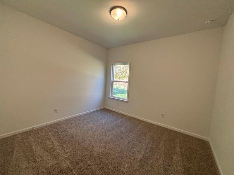 Spacious, unfurnished interior of a new home in Creekside, Dawsonville (Image 26).