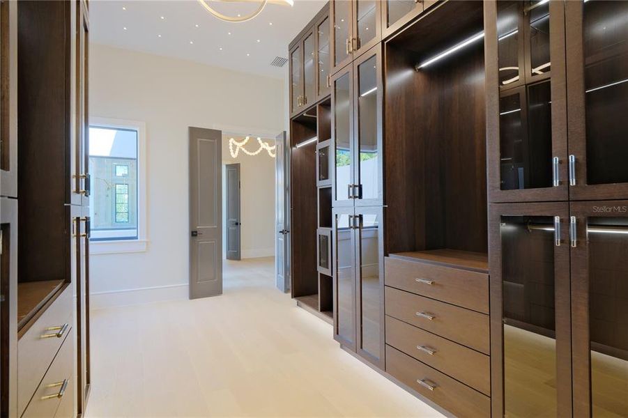 Furnished interior view inside a new home in , Bradenton (Image 11).