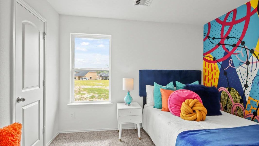 Representative furnished interior of a home built from the Perry by D.R. Horton in The Canopies, Splendora (Image 33). Representative furnished interior of a home built from the Perry by D.R. Horton in The Canopies, Splendora (Image 33).