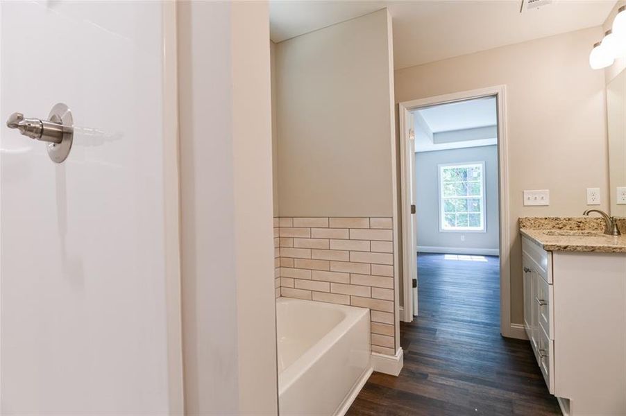 Furnished interior view inside a new home in , Dahlonega (Image 11).