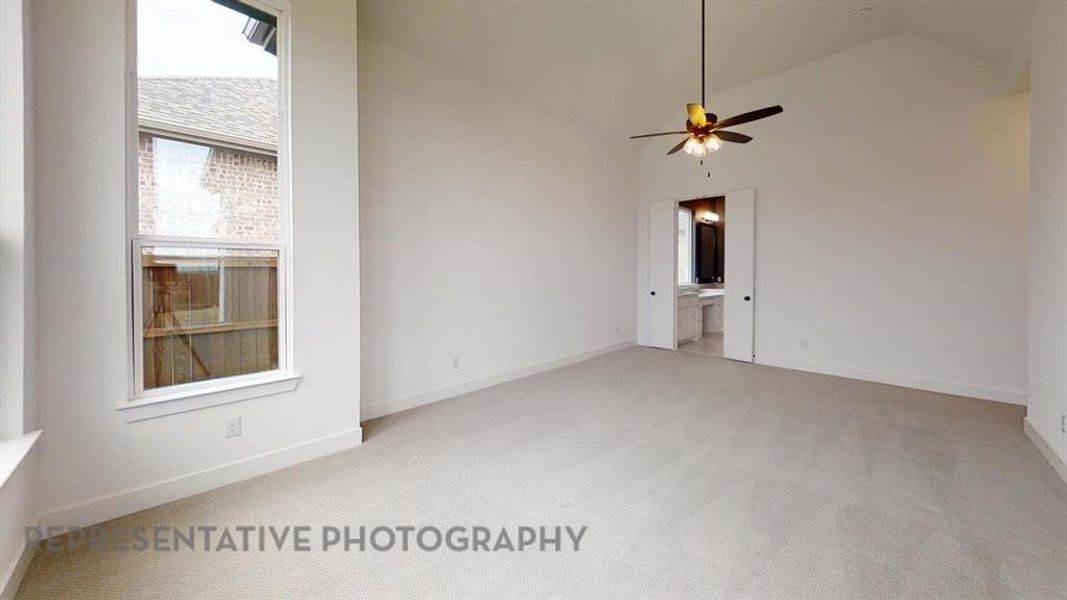 Spacious, unfurnished interior of a new home in Saddle Star Estates, Rockwall (Image 23).