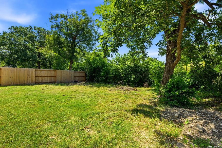 Image 27 of a home in . Image 27 of a home in .