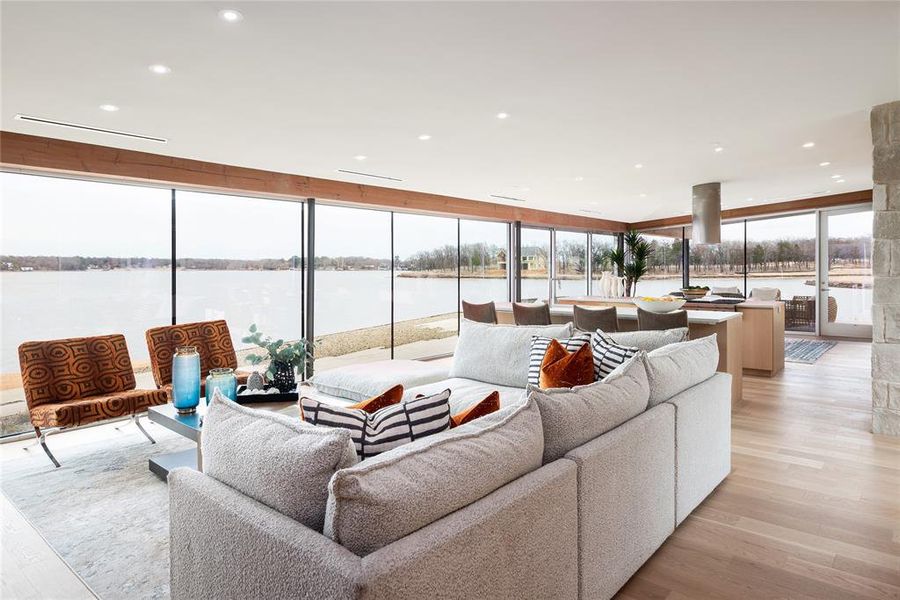 Furnished interior view inside a new home in , Malakoff (Image 21).