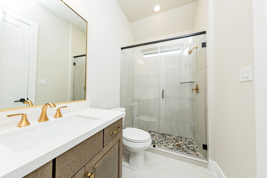 Representative furnished interior of a home built from the Kerrville by Beazer Homes in Amira: Hilltop Collection, Tomball (Image 6). Representative furnished interior of a home built from the Kerrville by Beazer Homes in Amira: Hilltop Collection, Tomball (Image 6).