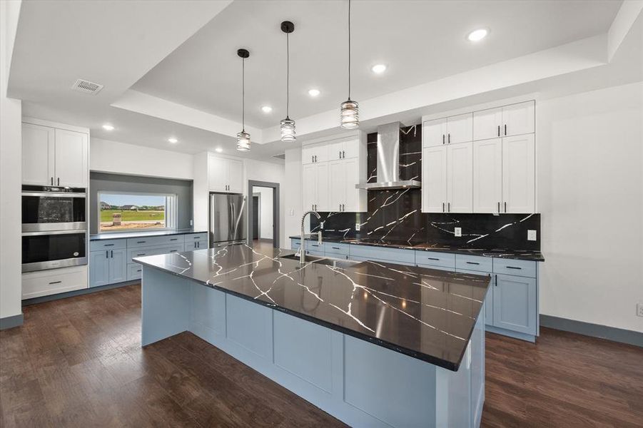 Furnished interior view inside a new home in , Corsicana (Image 4). Furnished interior view inside a new home in , Corsicana (Image 4).