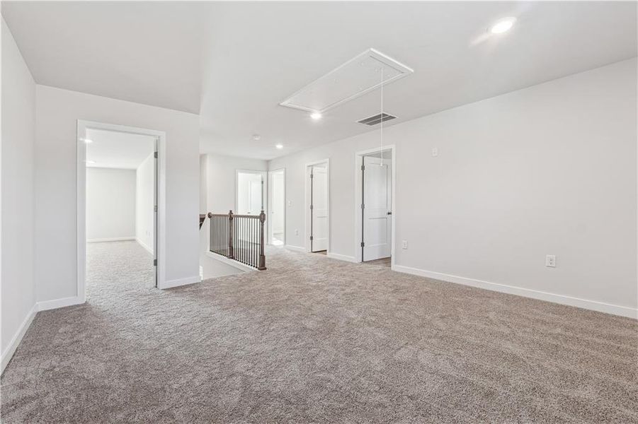 Spacious, unfurnished interior of a new home in Conner Springs, Social Circle (Image 12).