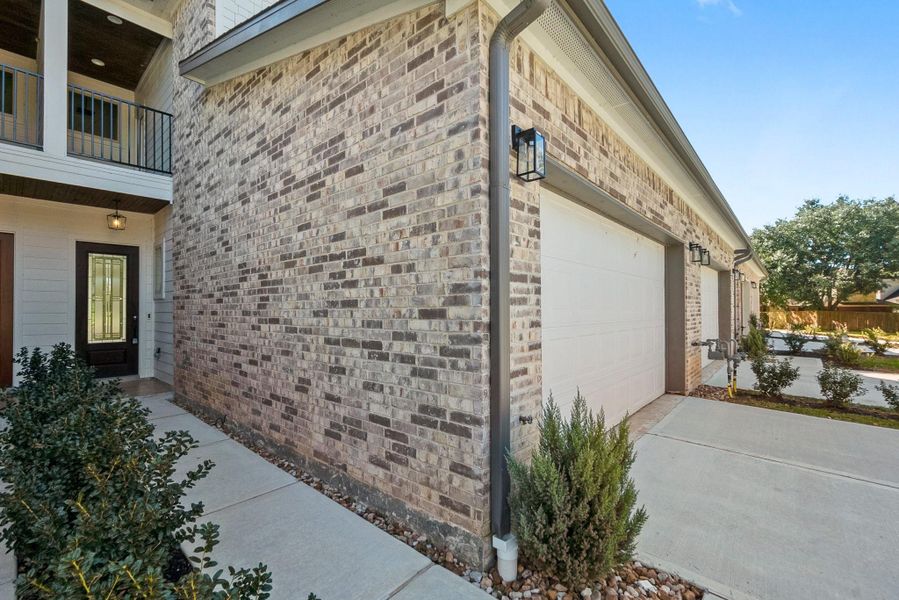 Exterior details and patio area of a home in , Willis (Image 24).