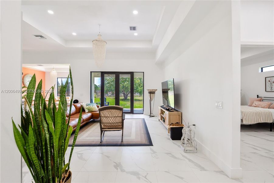 Furnished interior view inside a new home in , Clewiston (Image 12).