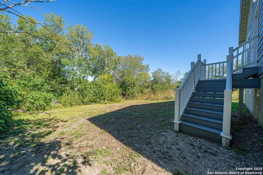 Exterior details and patio area of a home in , San Antonio (Image 2).
