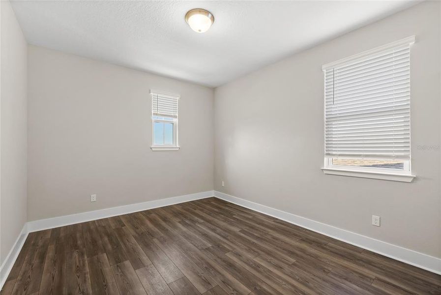 Spacious, unfurnished interior of a new home in , Winter Garden (Image 60).
