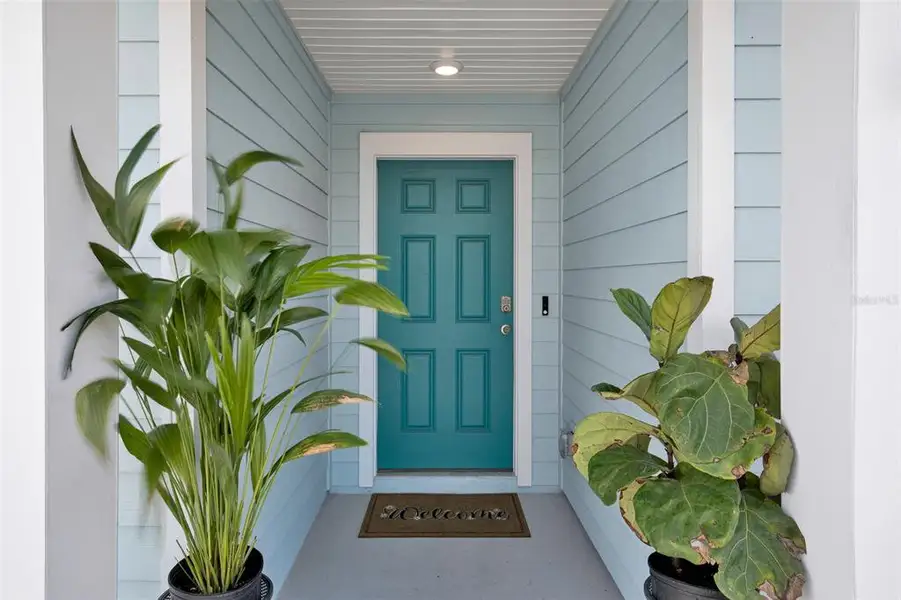 Exterior details and patio area of a home in , Palm Coast (Image 26).