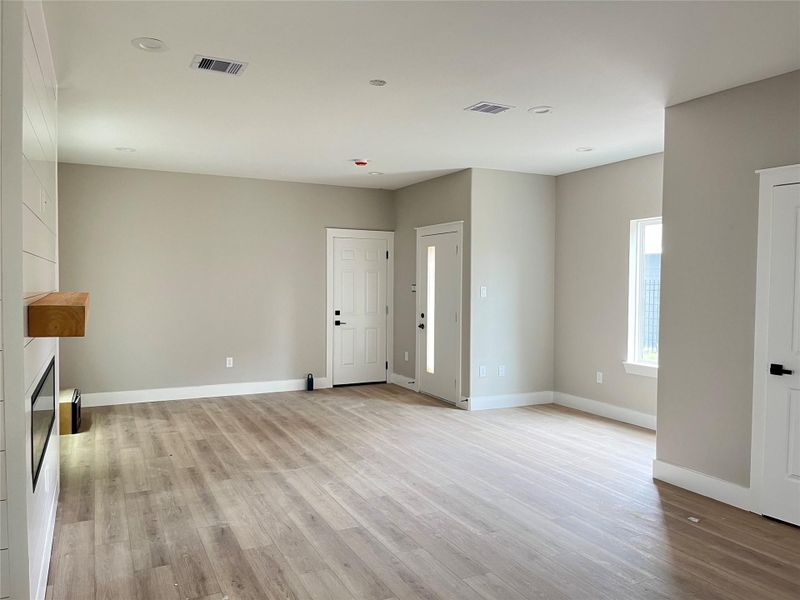 Spacious, unfurnished interior of a new home in , Houston (Image 19). Spacious, unfurnished interior of a new home in , Houston (Image 19).
